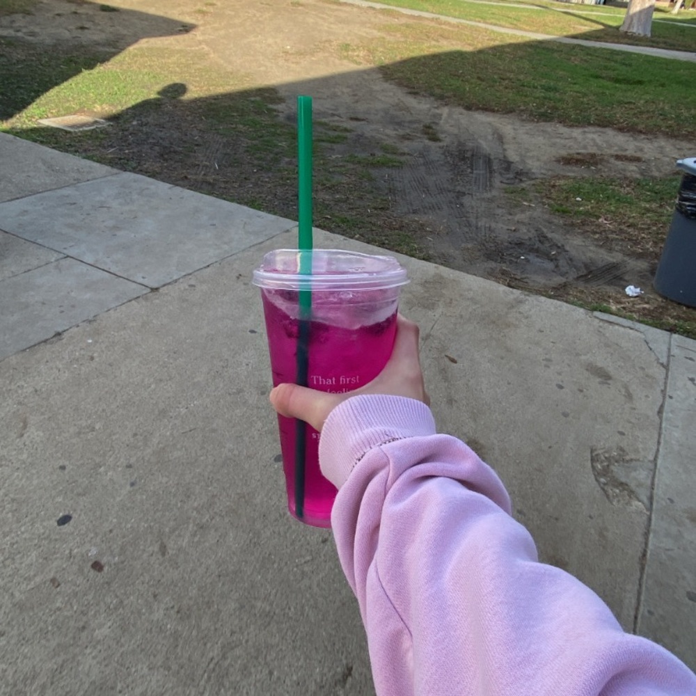 Meet your Posher, Ayese